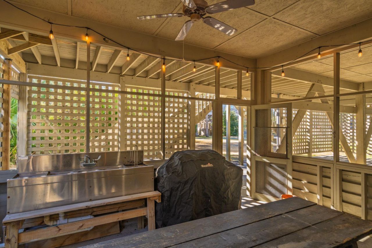 3516 Myrtle Street Photo 36