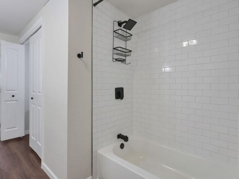 5600 Bellview Drive , Grove City, OH 43123 Photo 38