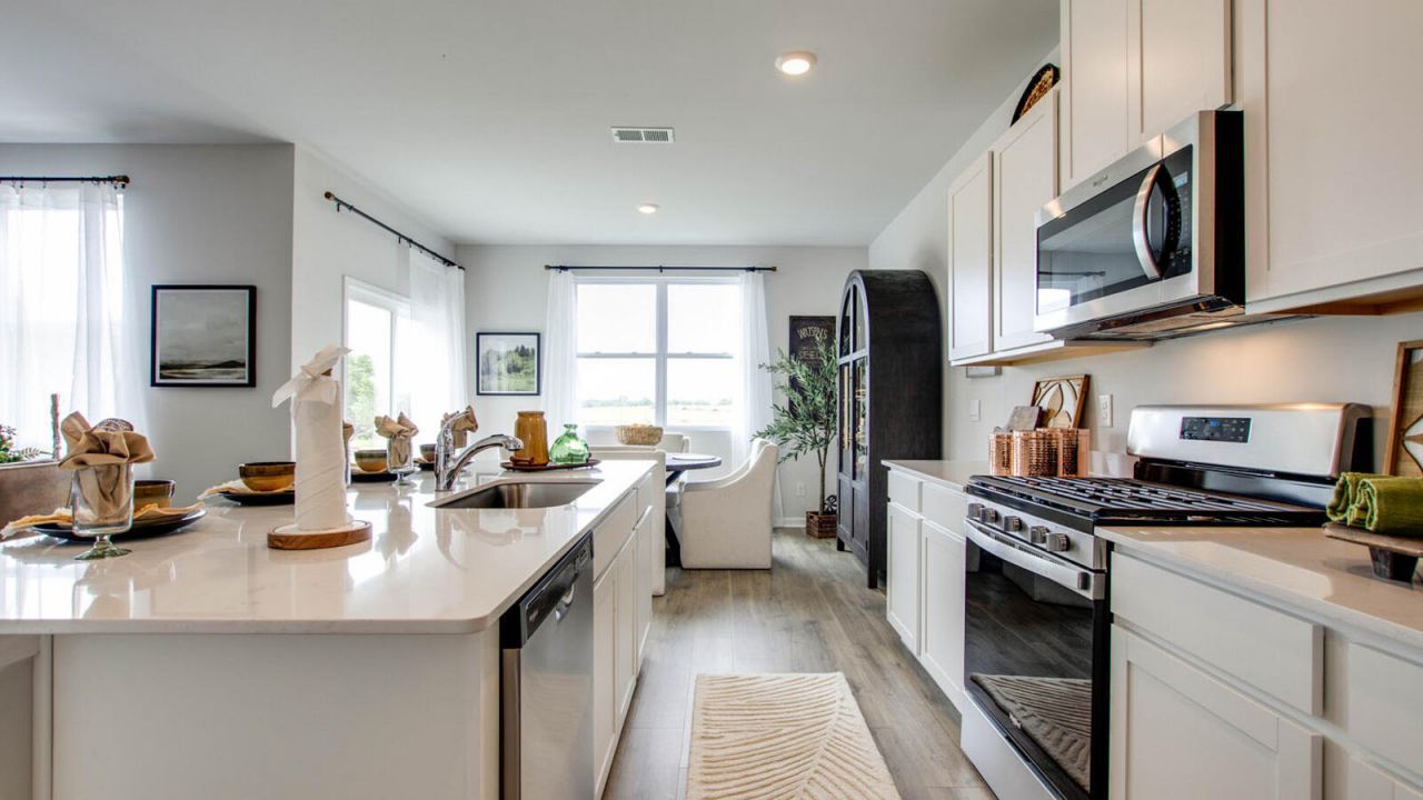 406 Tulip Poplar Drive Photo 5