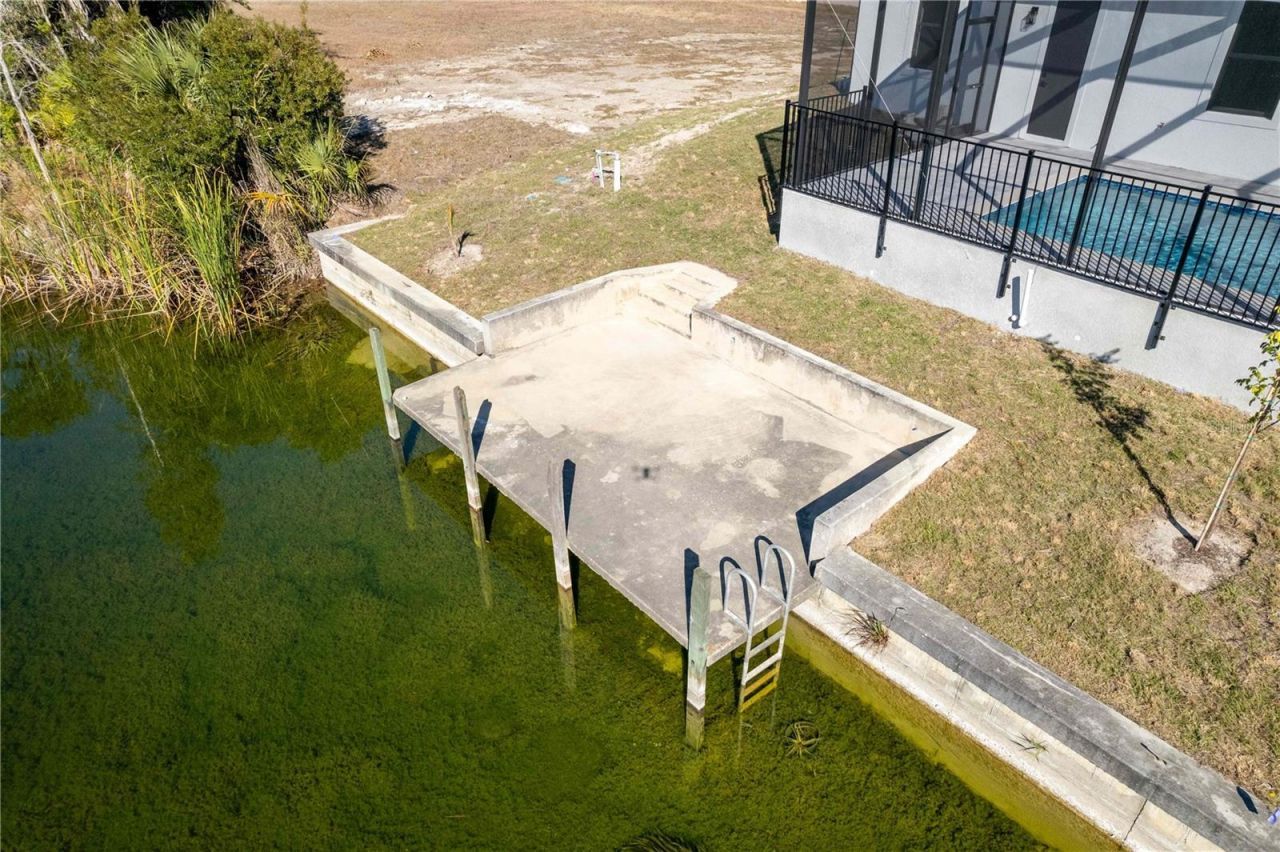 3318 NE 13th Place, Cape Coral, FL 33909 Photo