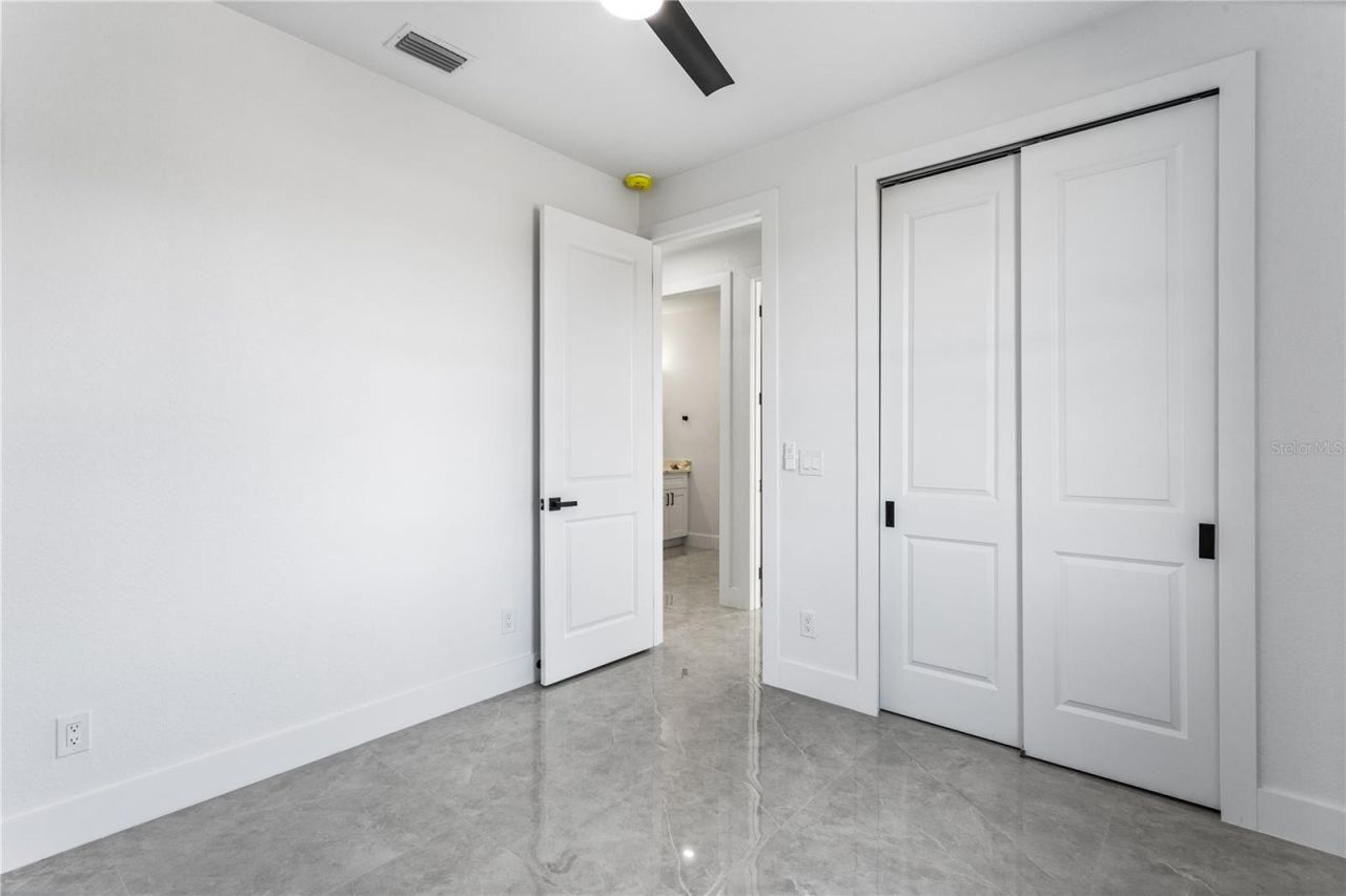 3318 NE 13th Place, Cape Coral, FL 33909 Photo