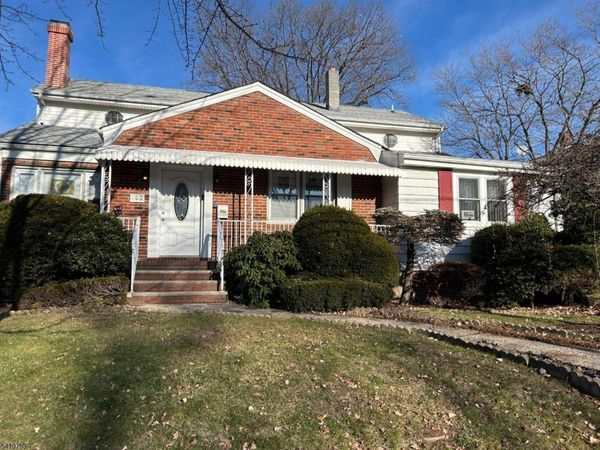 102 Scoles Ave, Clifton, NJ 07012