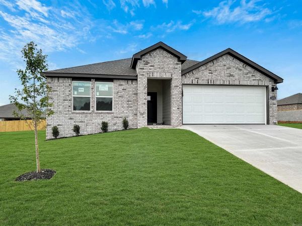 6305 Warwick Drive, Bryant, AR 72002