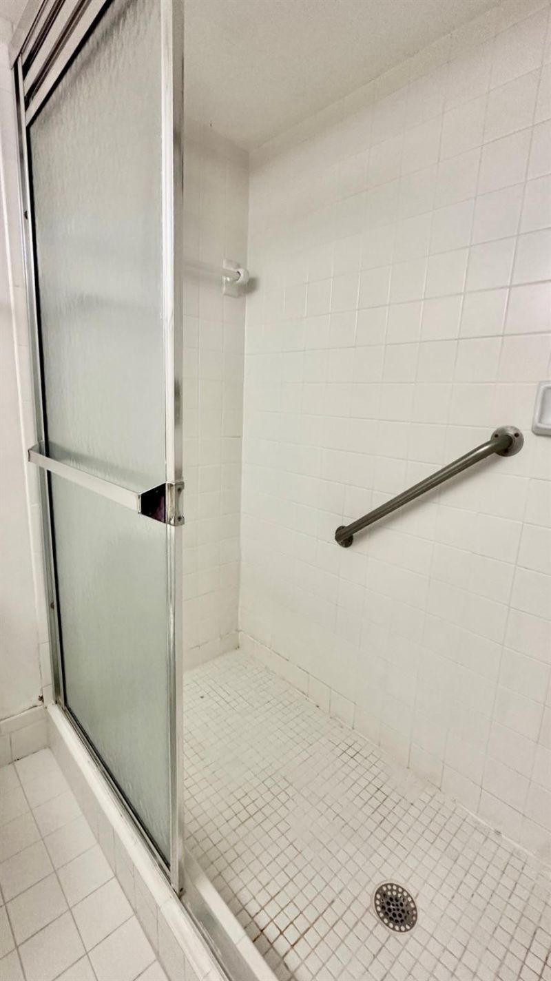 6090 N Sabal Palm Boulevard, Unit 108, Tamarac, FL 33319 Photo