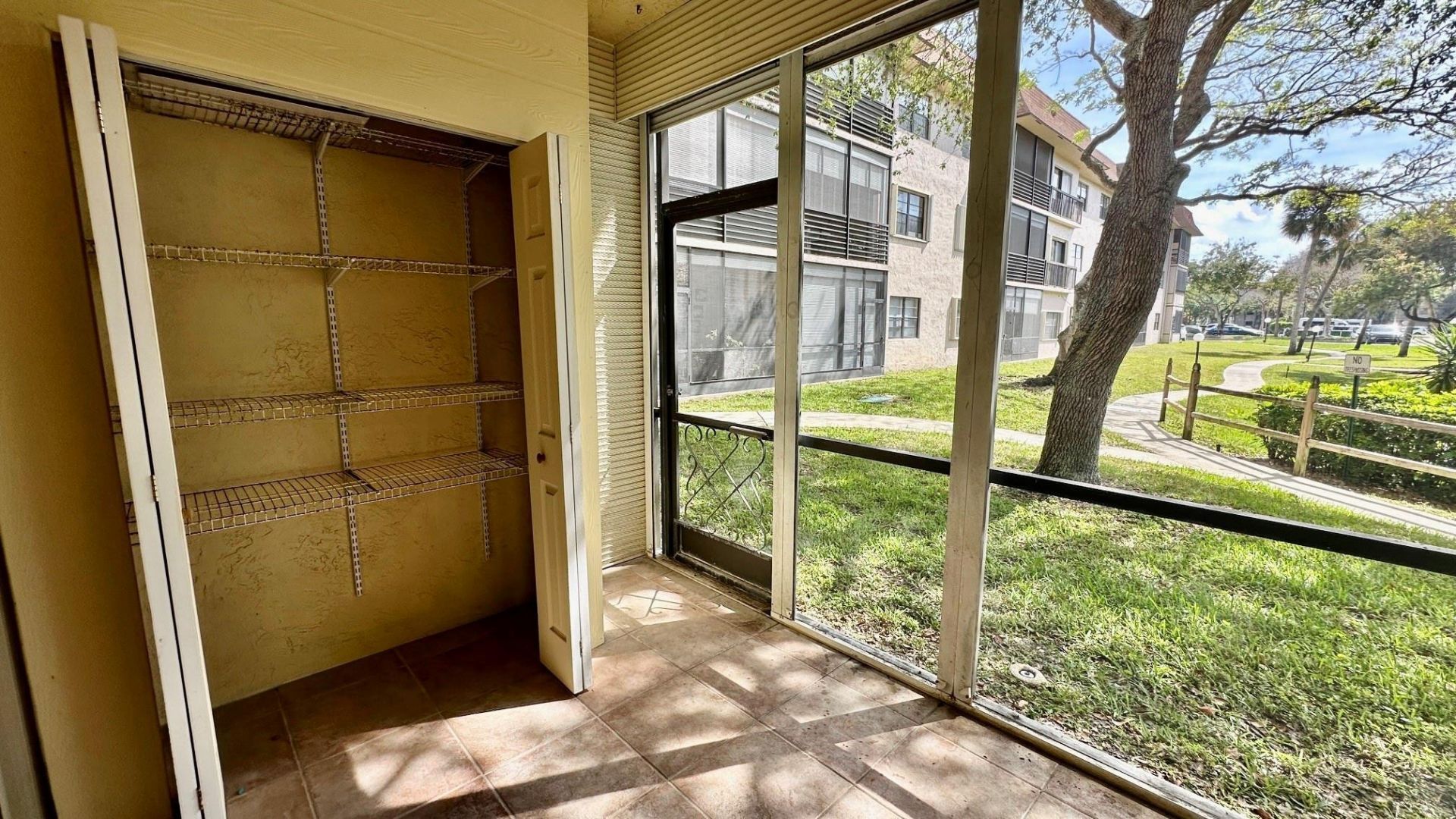 6090 N Sabal Palm Boulevard, Unit 108, Tamarac, FL 33319 Photo