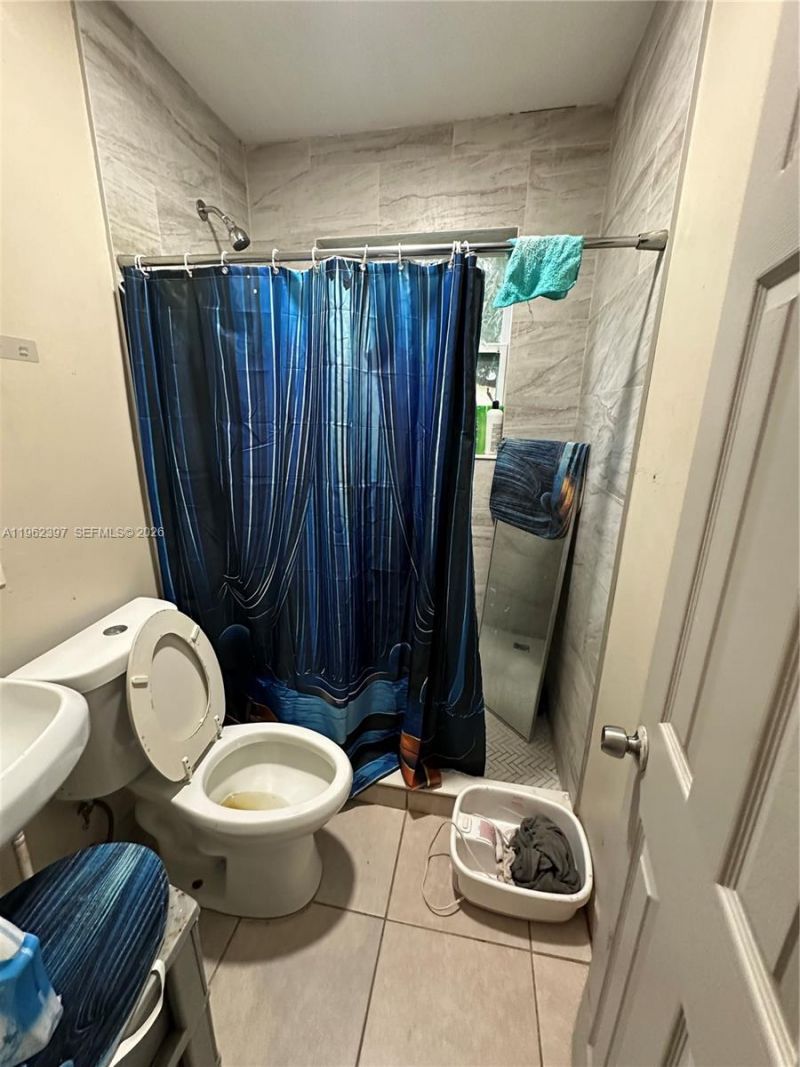 10229 SW 175th St , Miami, FL 33157 Photo