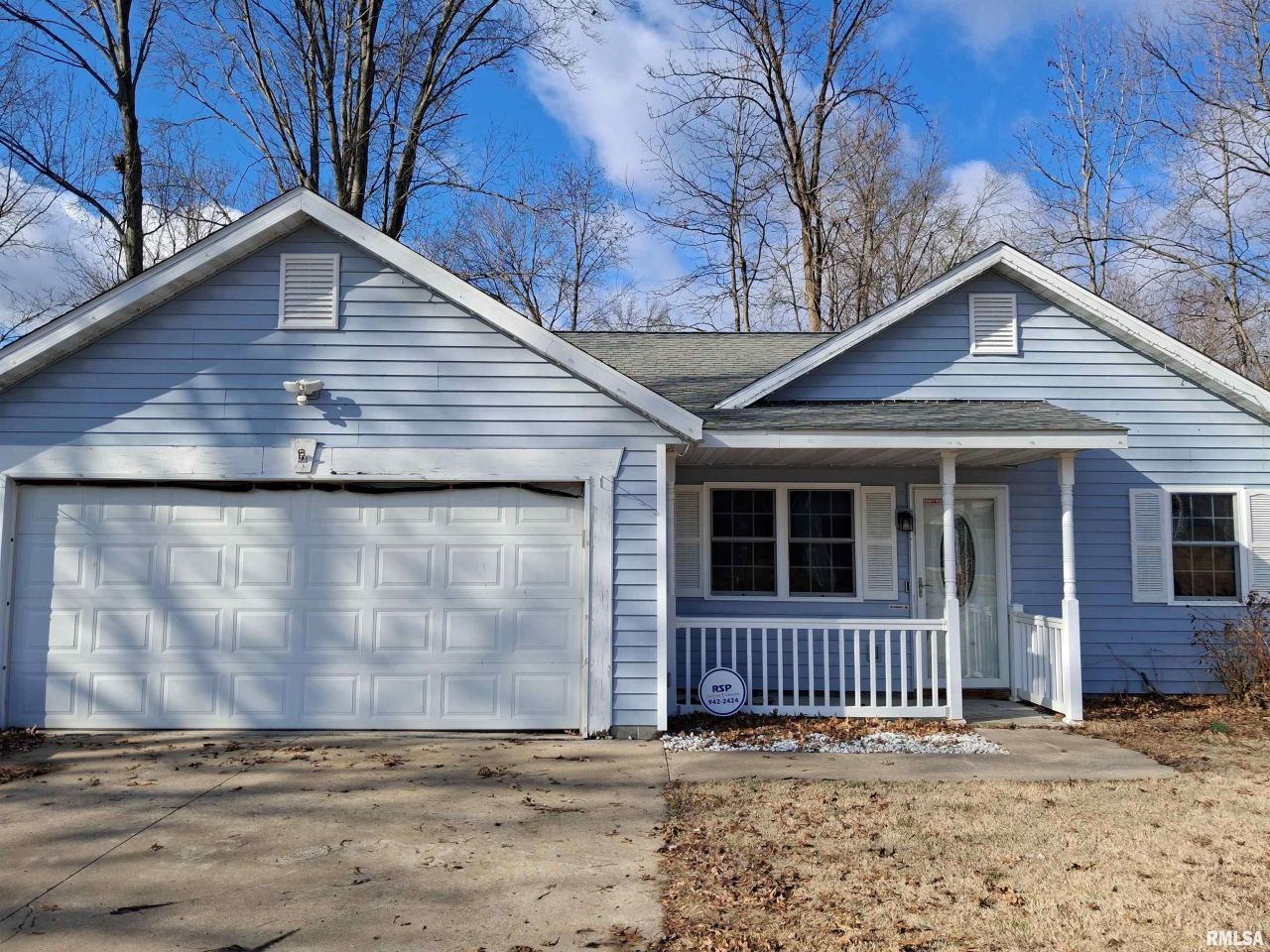 104 Noah Lane, Carterville, IL 62918 Main Photo