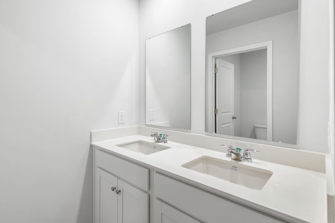 410 Tulip Poplar Drive Photo 34