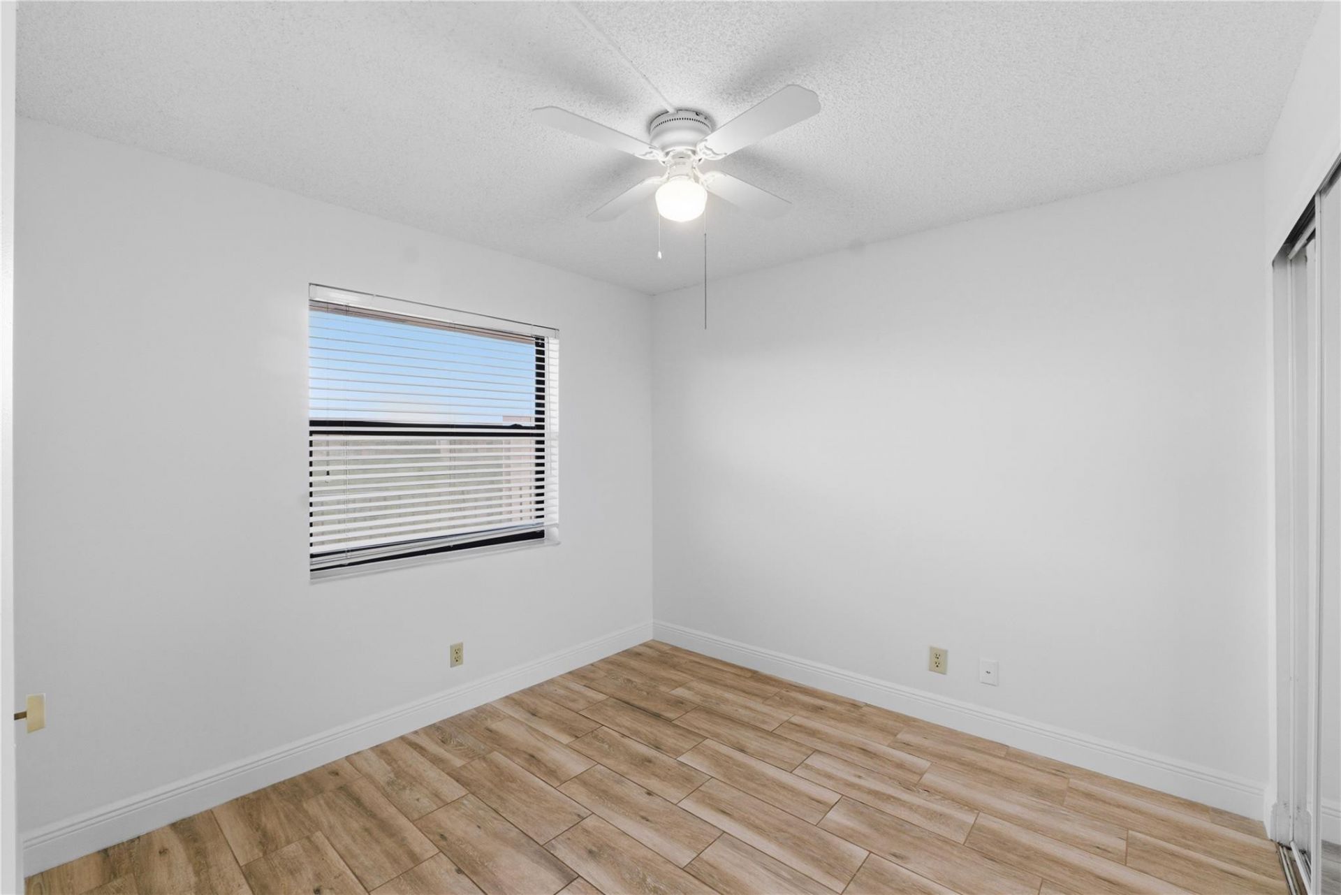 2748 NW 104th Avenue, Unit 403, Sunrise, FL 33322 Photo