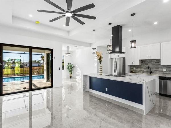 3318 NE 13th Pl, Cape Coral, FL 33909