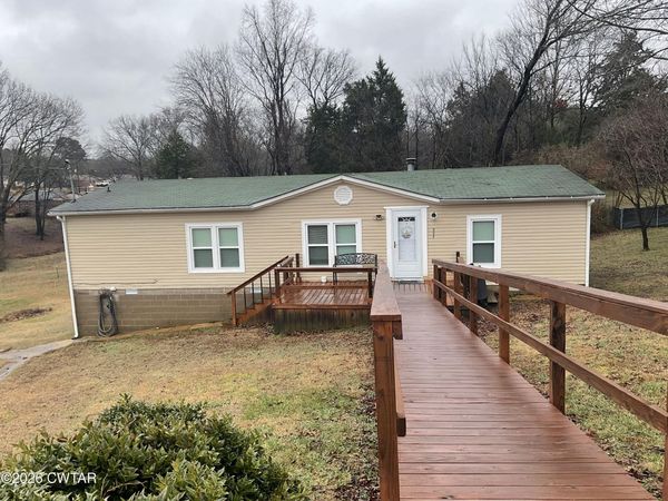 257 Lakeshore Drive, Oakfield, TN 38362