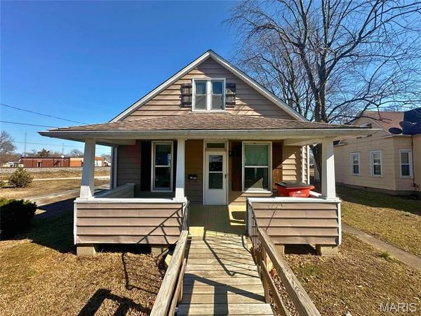 120 N Euclid Avenue , Marissa, IL 62257