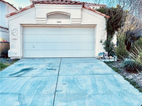 1841 La Villa Drive, North Las Vegas, NV 89031