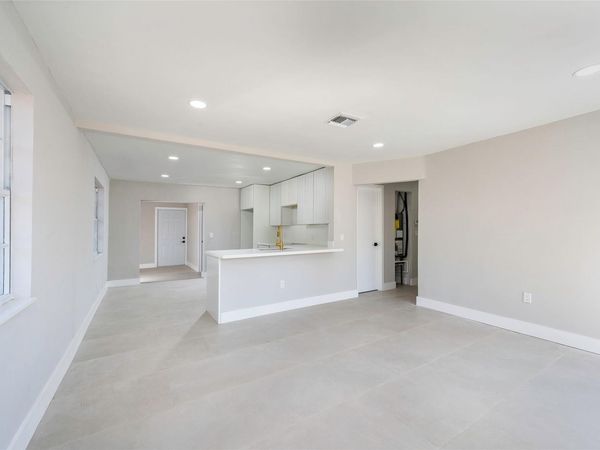 1161 NW 105th Terrace, Miami, FL 33150