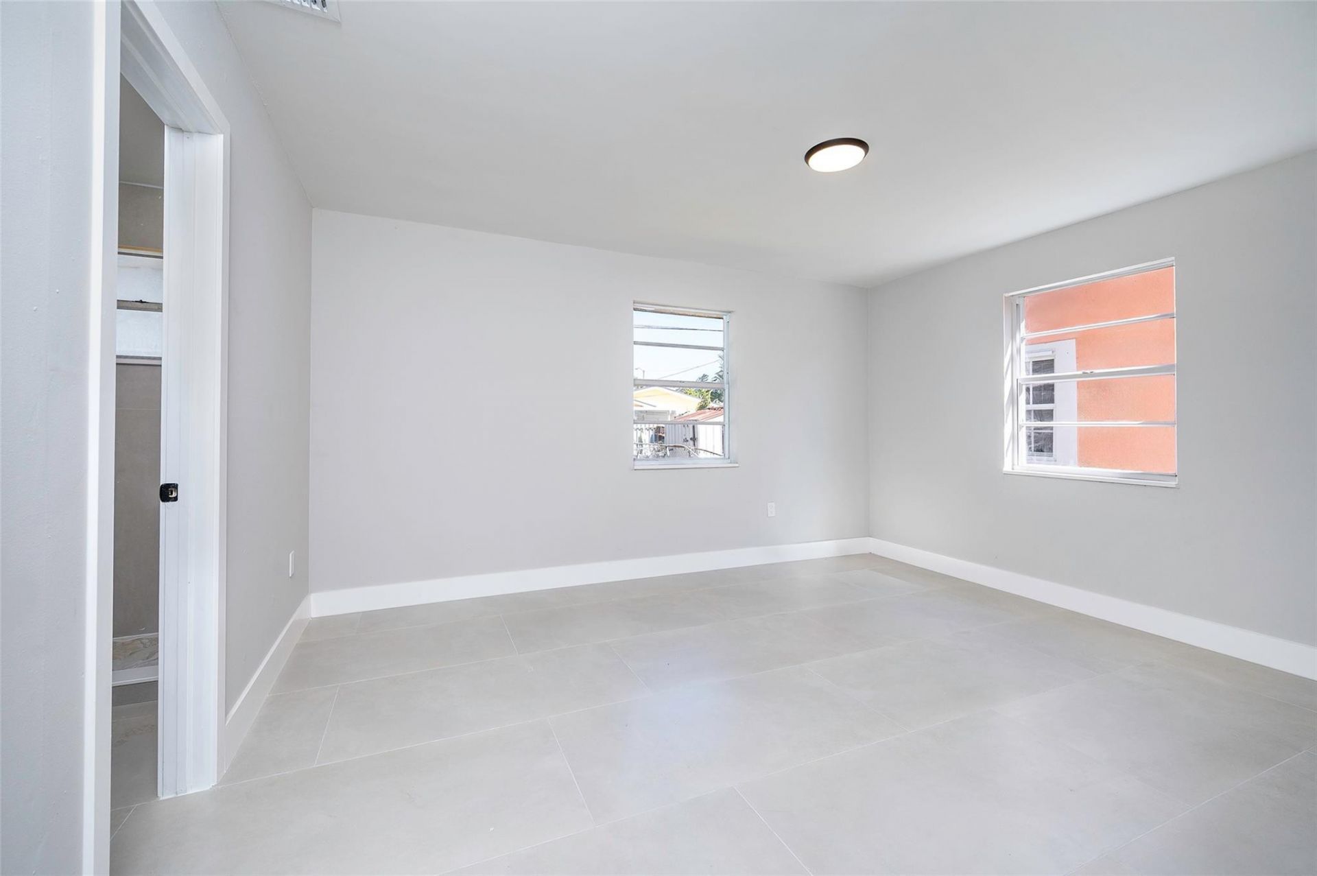 1161 NW 105th Terrace, Miami, FL 33150 Photo