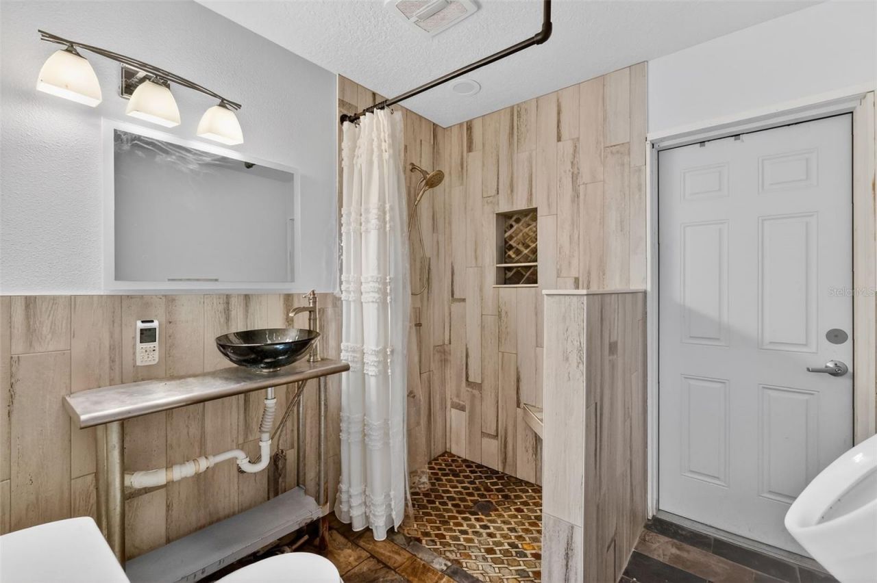 4533 SW 37th Terrace, Bushnell, FL 33513 Photo