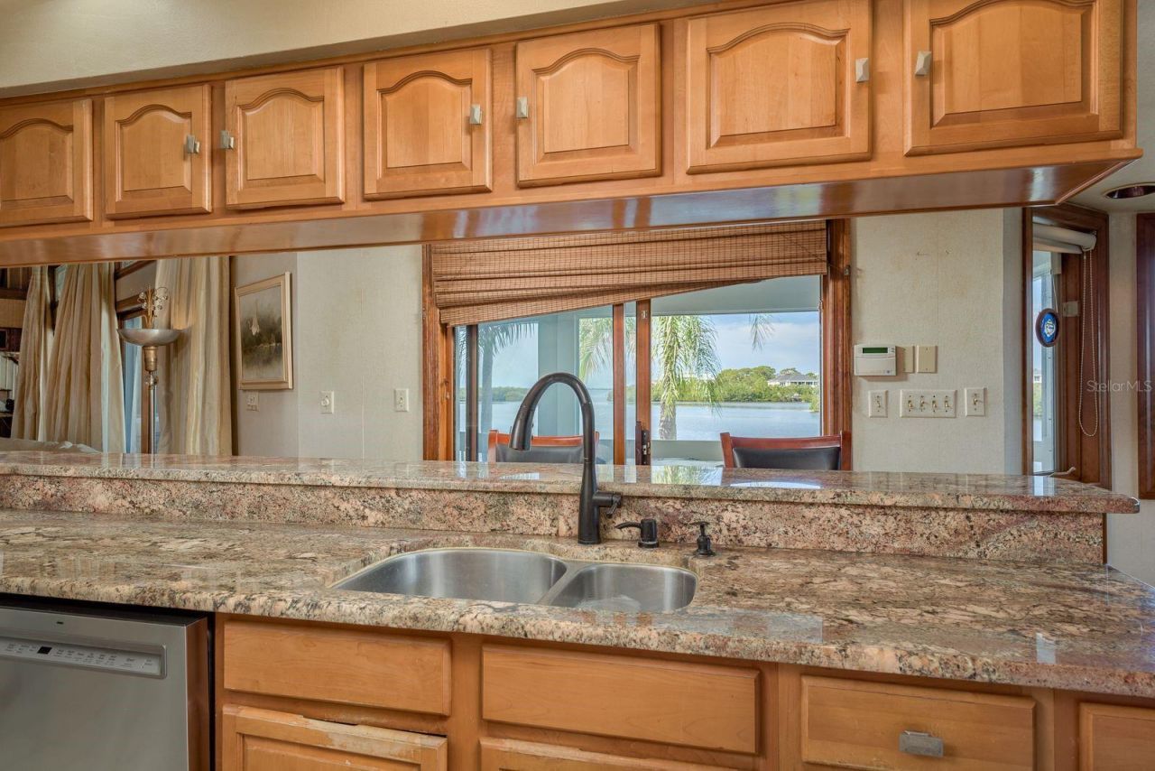 600 Soundview Drive, Palm Harbor, FL 34683 Photo