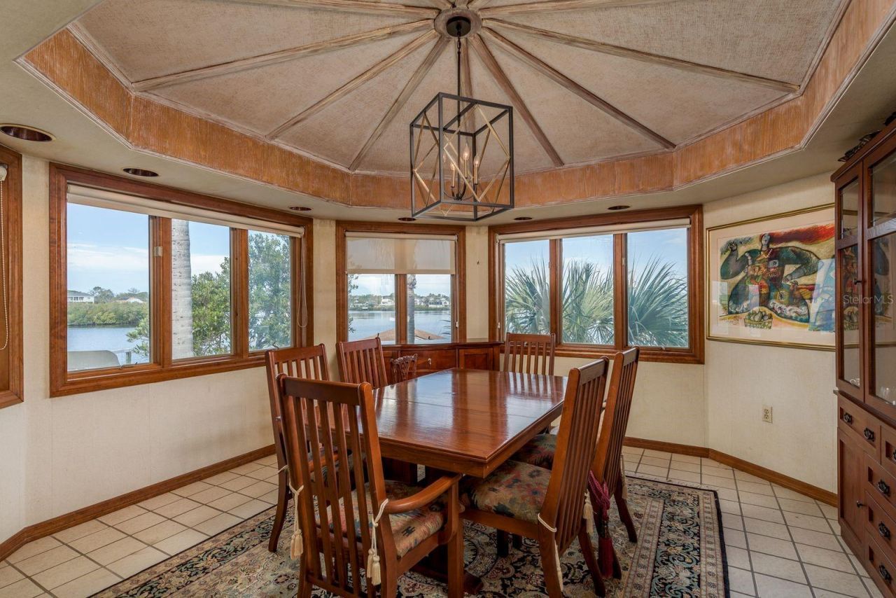 600 Soundview Drive, Palm Harbor, FL 34683 Photo