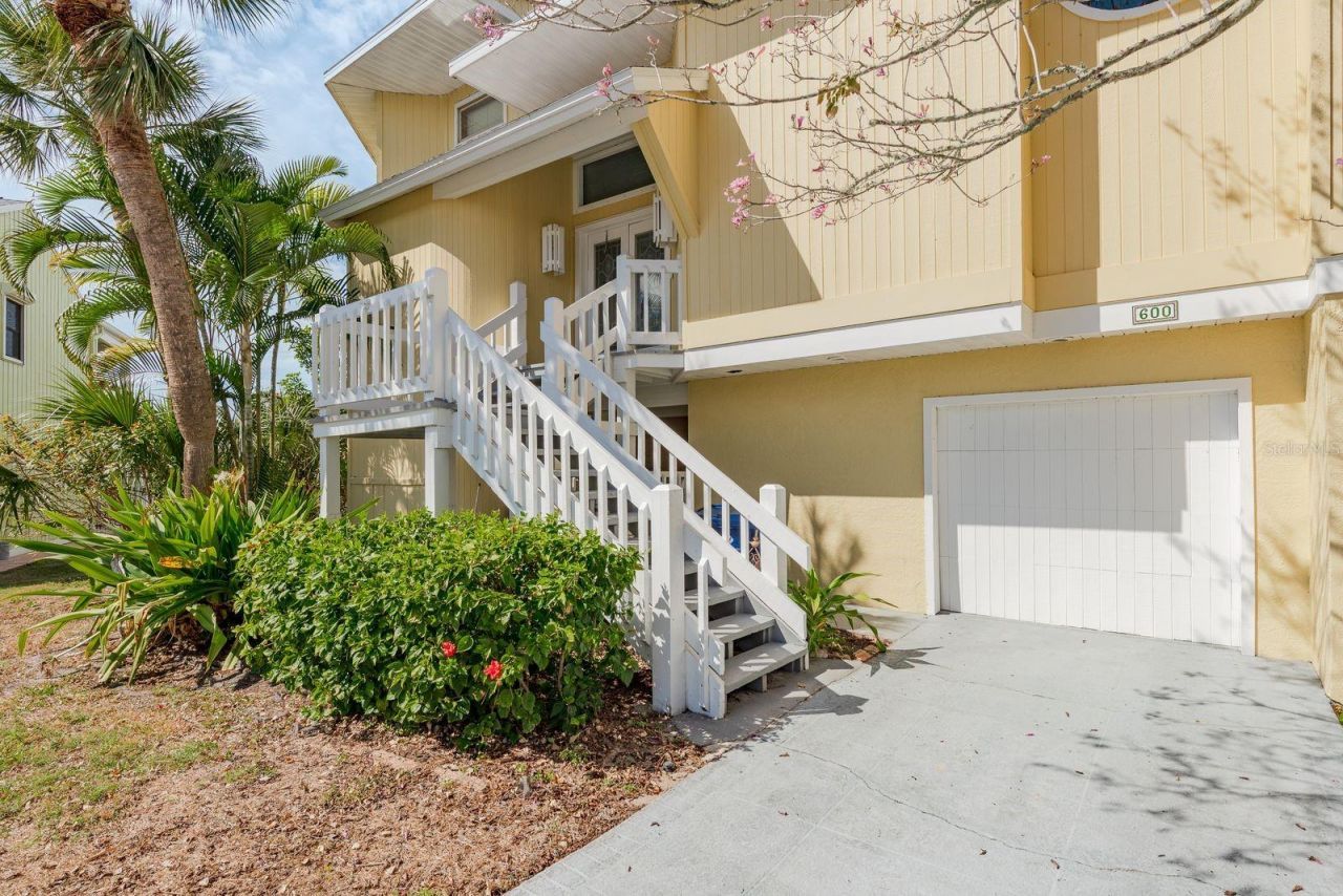 600 Soundview Drive, Palm Harbor, FL 34683 Photo