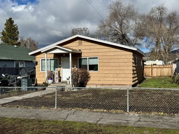 2237 Wantland Avenue, Klamath Falls, OR 97601