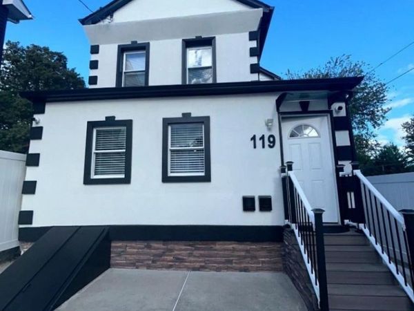 119 Columbus Pl, Roselle Park, NJ 07204