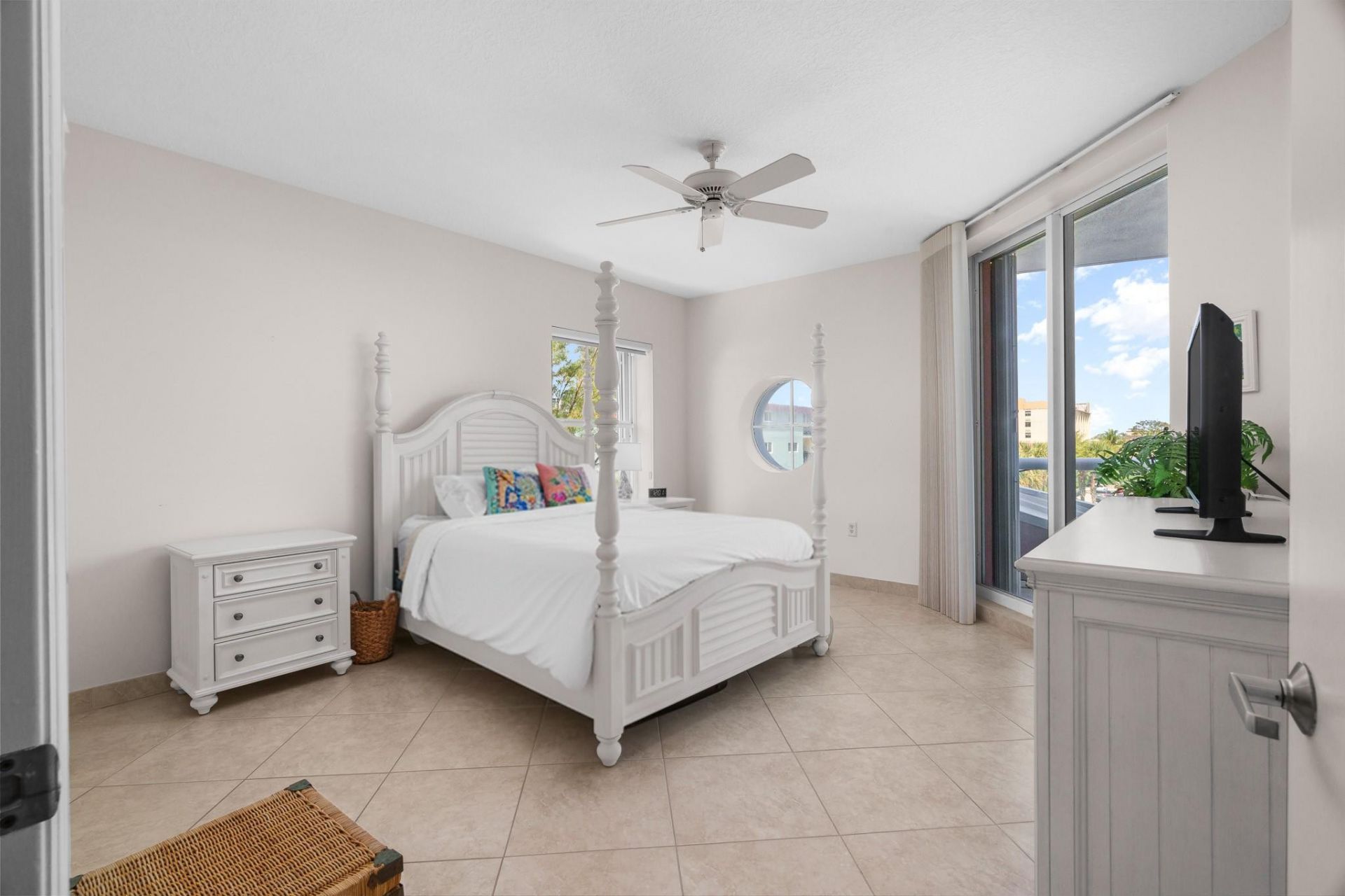 2051 SE 3rd Street, Unit 307, Deerfield Beach, FL 33441 Photo