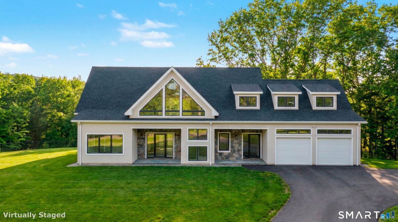 25 Spruce Mountain, Danbury, CT 06810 Main Photo