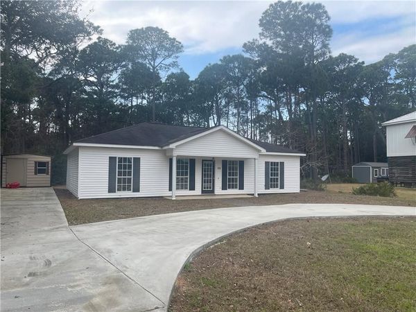 119 Epinet Street, Dauphin Island, AL 36528
