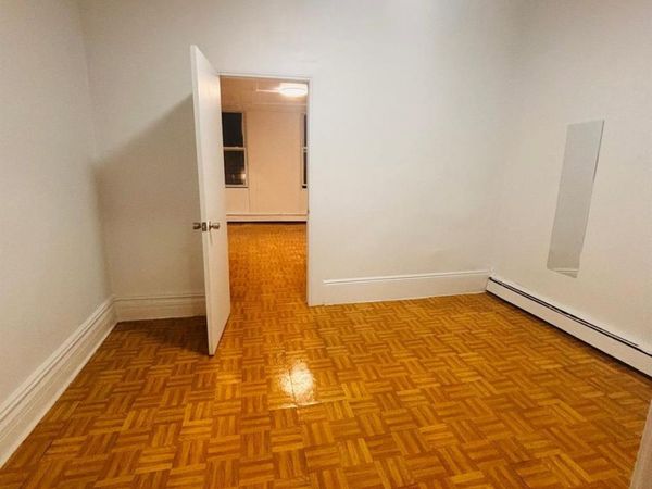 8815 Jamaica Avenue , Woodhaven, NY 11421