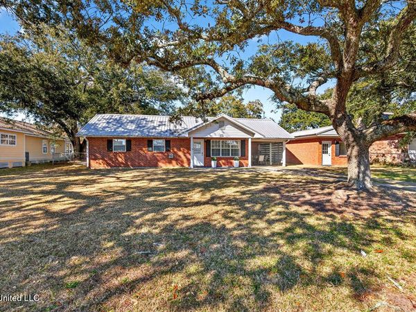 216 E 3rd, Long Beach, MS 39560