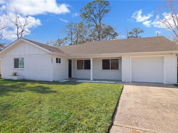 1427 EASTWOOD Drive, Slidell, LA 70458