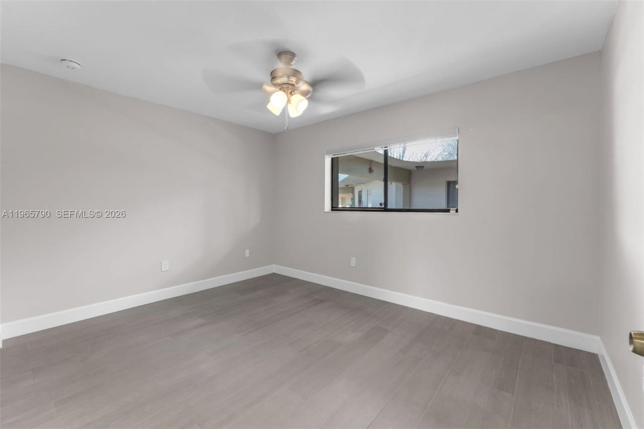 8045 SW 107th Ave, Unit 303, Miami, FL 33173 Photo