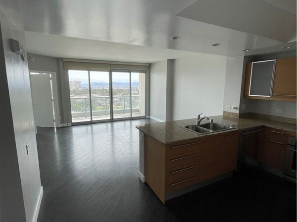 322 Karen Avenue , Unit 1205, Las Vegas, NV 89109