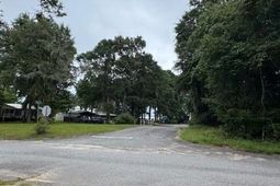 1137 Rugby Avenue photo 4