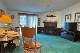 1137 Rugby Avenue photo 4