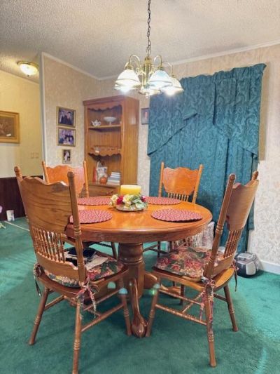 1137 Rugby Avenue Photo 8