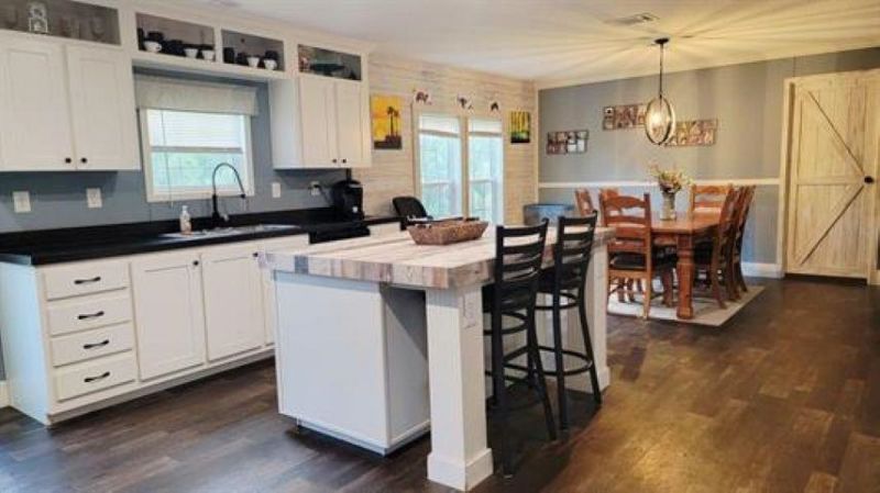 831 E Us Highway 27, Perry, FL 32347 Photo