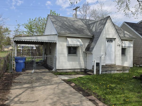 12475 Sarsfield Avenue, Warren, MI 48089