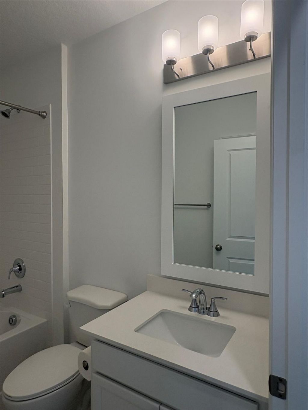 323 Seascape Dr, Fort Pierce, FL 34945 Photo