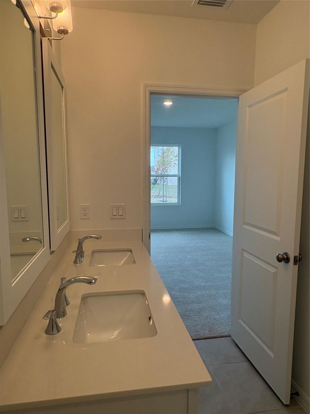 323 Seascape Dr, Fort Pierce, FL 34945 Photo