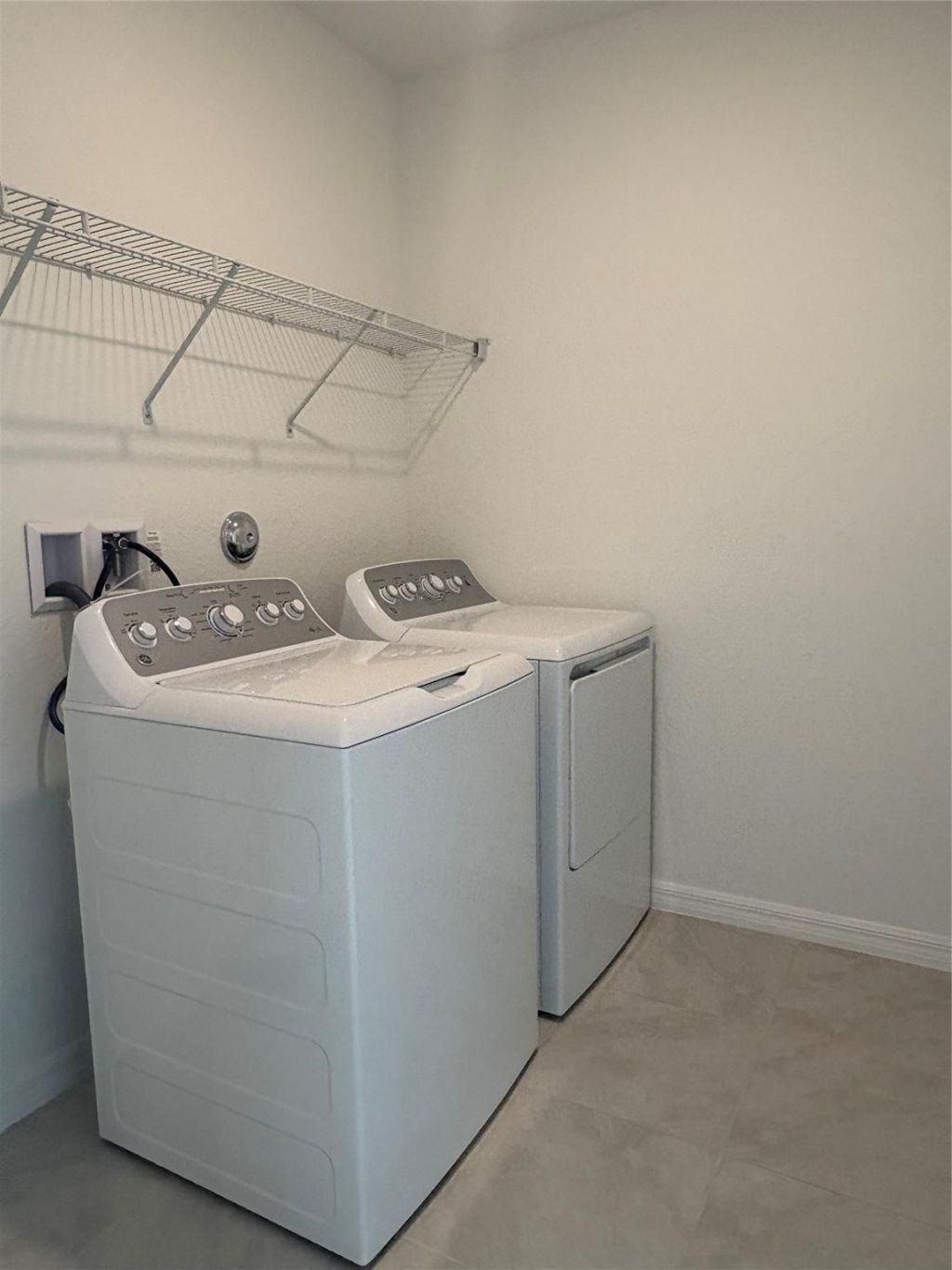 323 Seascape Dr, Fort Pierce, FL 34945 Photo