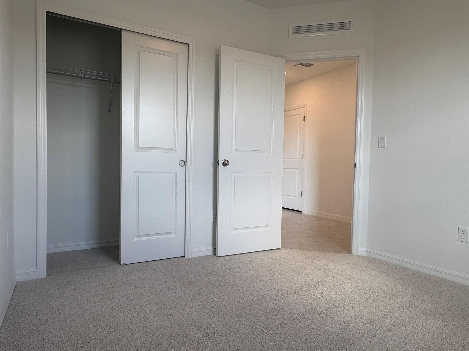 323 Seascape Dr, Fort Pierce, FL 34945 Photo