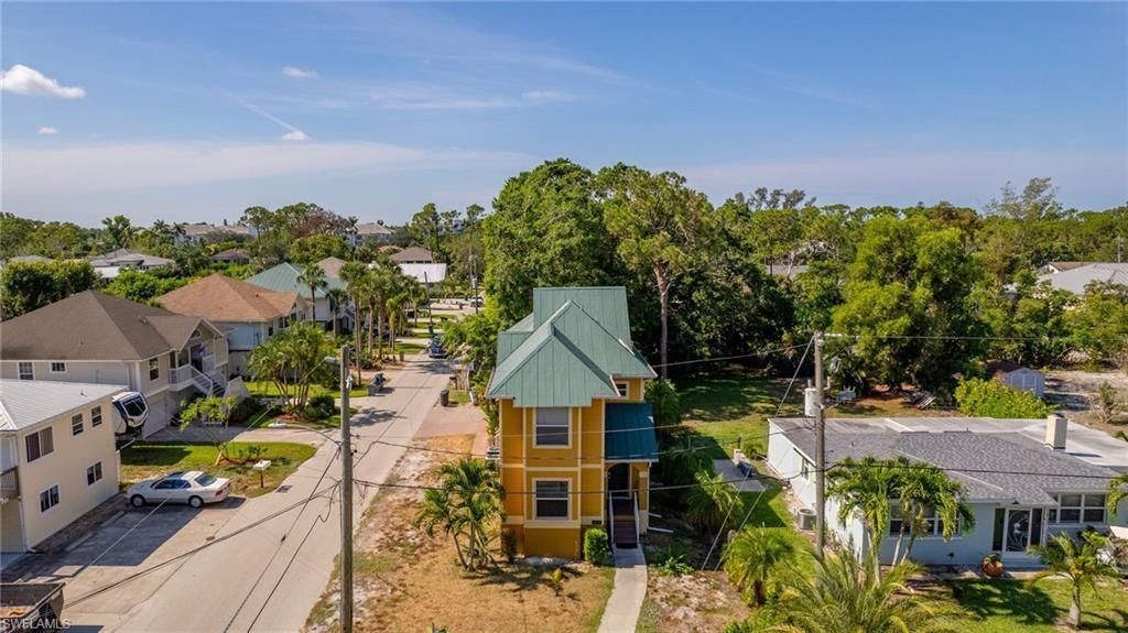 4011 Tarpon Ave, Bonita Springs, FL 34134 Photo