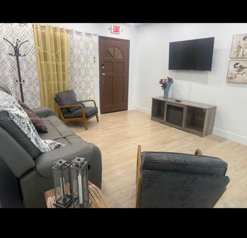 508 De Leon Dr, Miami Springs, FL 33166 Photo