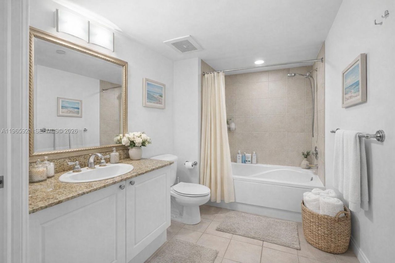 19501 W Country Club Dr , Unit 2415, Aventura, FL 33180 Photo