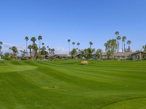 229 Green Mountain Drive, Palm Desert, CA 92211