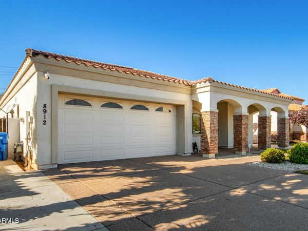 8912 N 15th Lane, Phoenix, AZ 85021