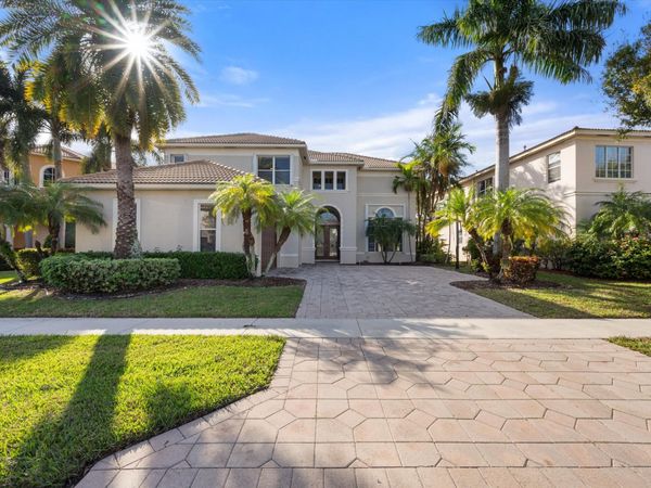 1386 Beacon Circle, Wellington, FL 33414