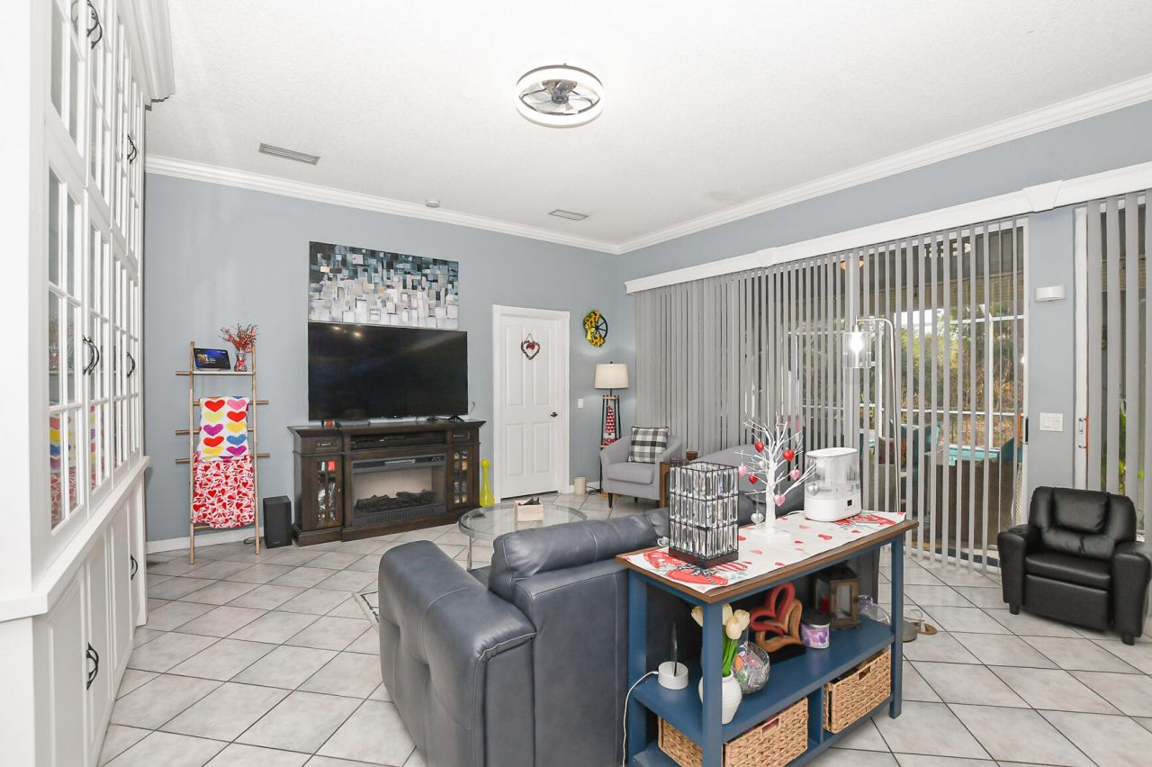 156 NW Bentley Circle, Port Saint Lucie, FL 34986 Photo