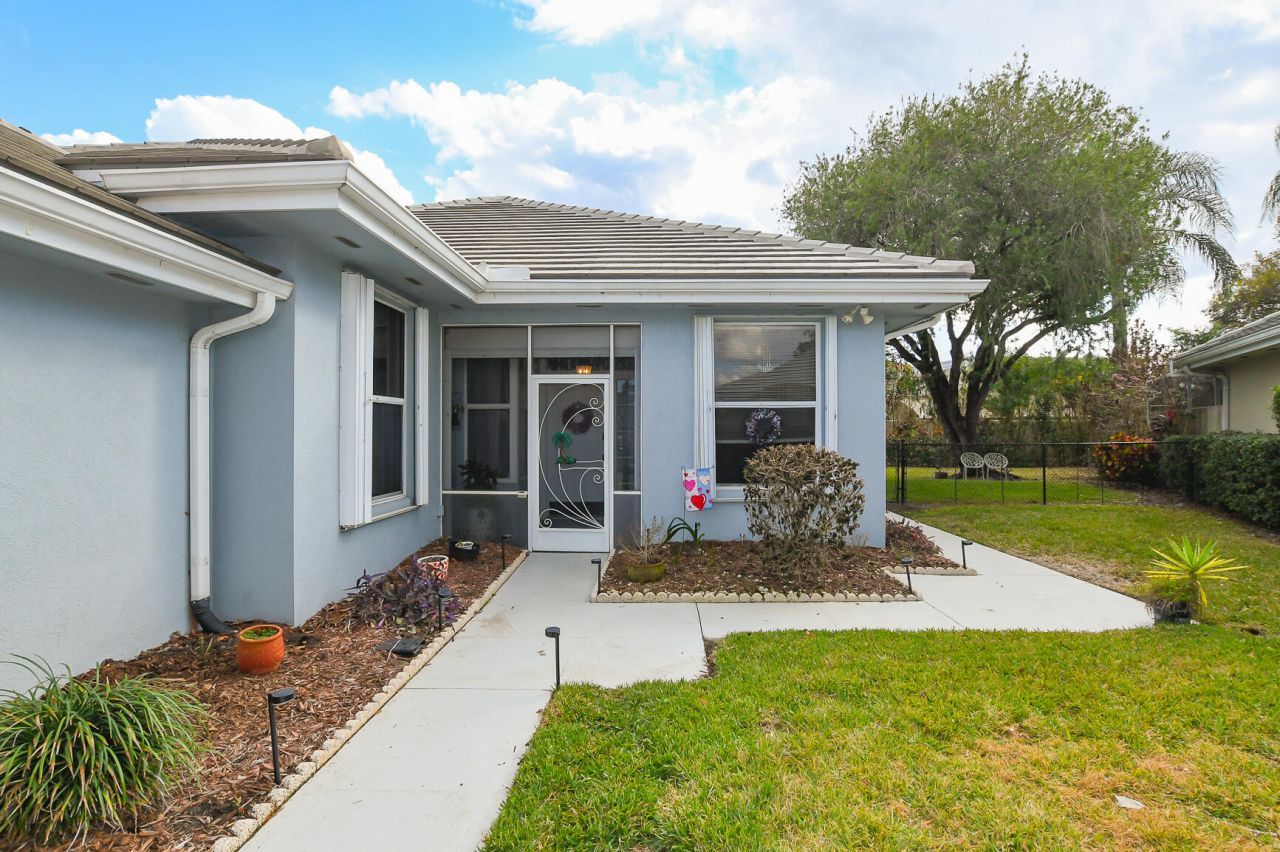 156 NW Bentley Circle, Port Saint Lucie, FL 34986 Photo